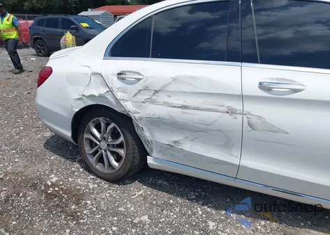 2015 Mercedes-Benz C 300 4Matic from USA, damaged, VIN 55SWF4KB3FU087660